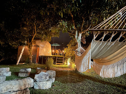 Glamping Entre Mangos Glamping en Cundinamarca