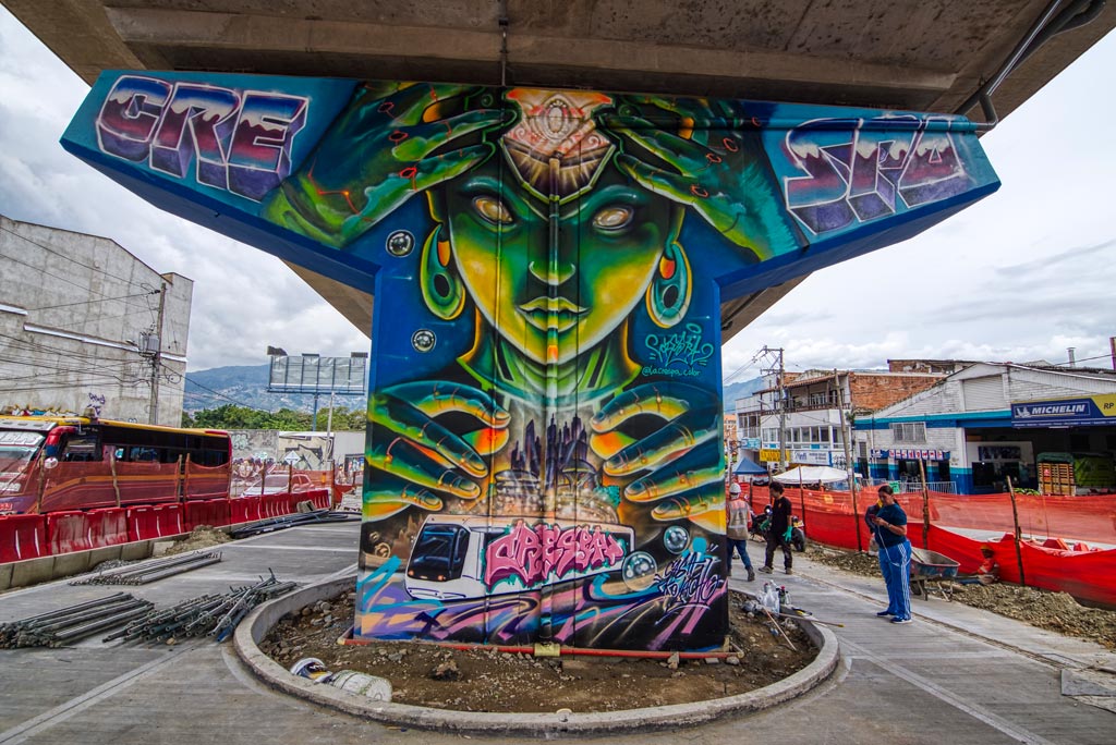Medellín: La música y el arte urbano: un mosaico en movimiento 2 medellin la musica y el arte urbano un mosaico en movimiento